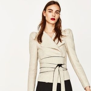 NWT ZARA BEIGE SHORT CONTRASTING SASH JACKET XS
